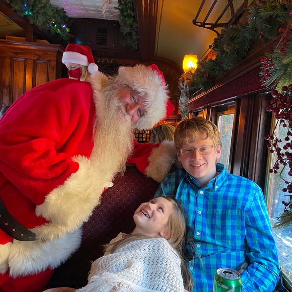 Meet your Posher, Kate - Picture 1 of 1